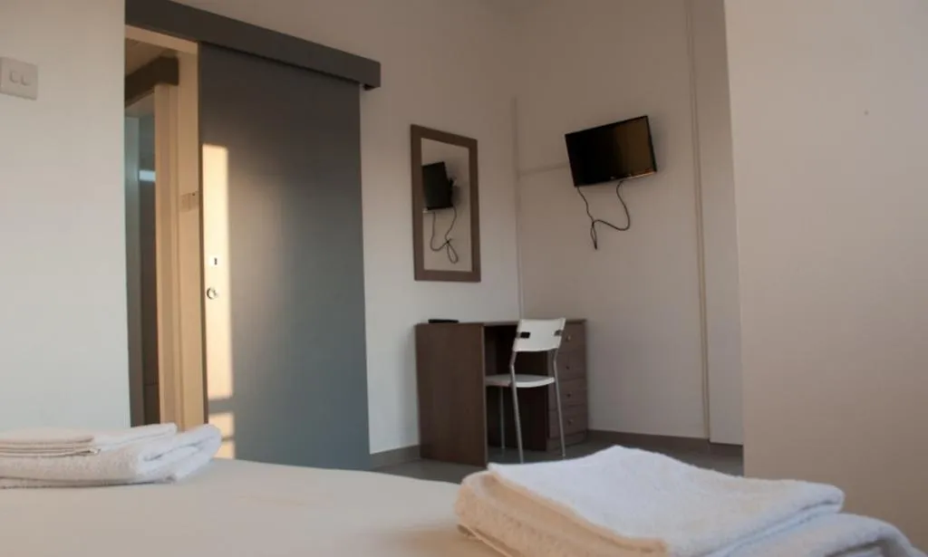 St. George Rent Rooms Larnaca