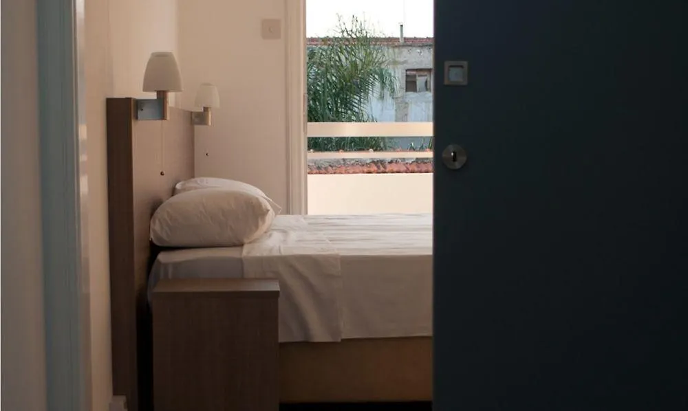 Apartment St. George Rent Rooms Larnaca Cyprus