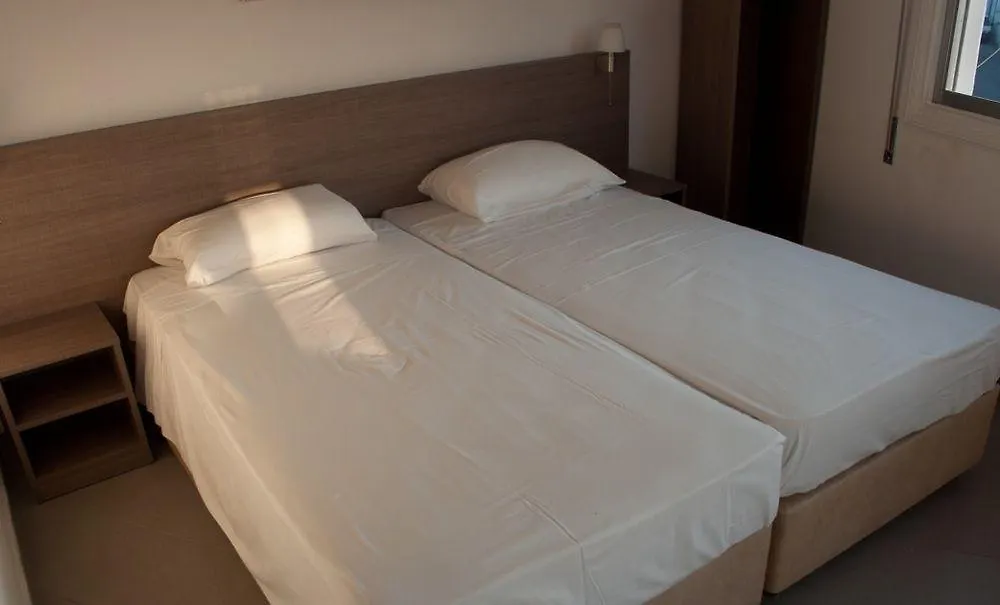 St. George Rent Rooms Larnaca Apartment