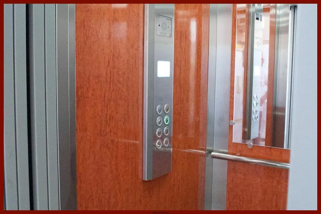 St. George Rent Rooms Larnaca Cyprus