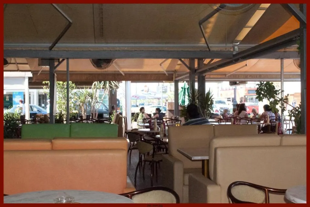 Apartment St. George Rent Rooms Larnaca