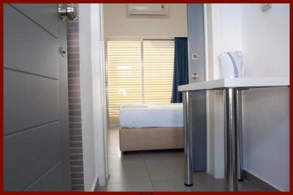 Apartment St. George Rent Rooms Larnaca